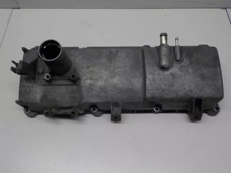 Клапанная крышка ГБЦ BS68882