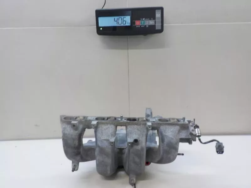 Впускной коллектор ST300581 Впускной коллектор ST300581