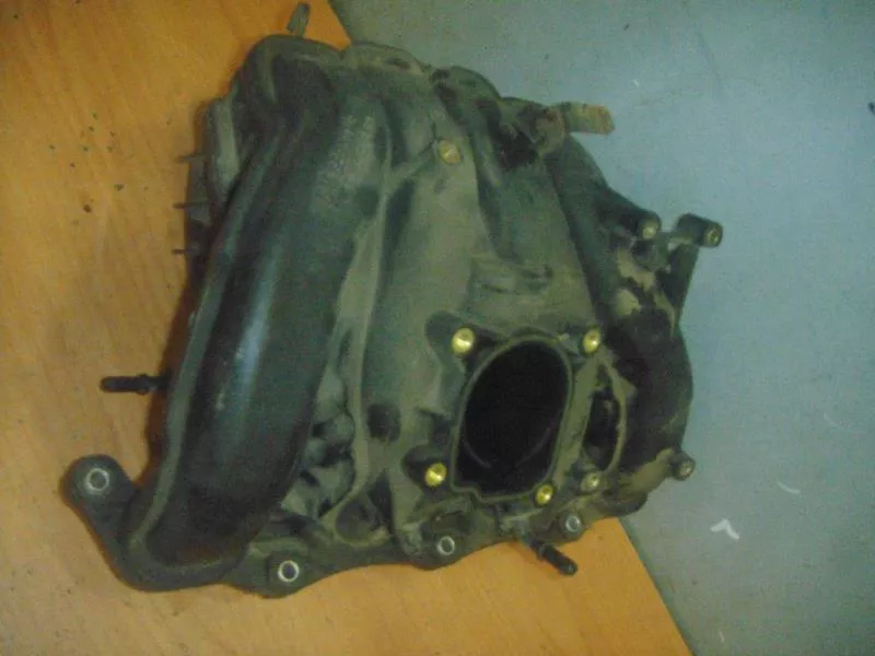 Впускной коллектор ST301349