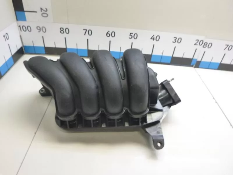 Впускной коллектор ST302606