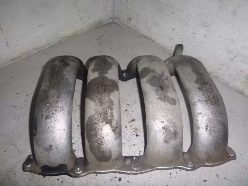 Впускной коллектор ST302110