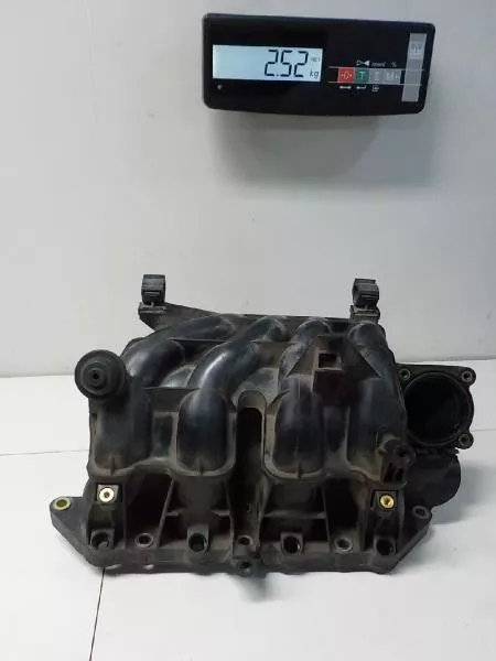 Впускной коллектор ST297860 Впускной коллектор ST297860