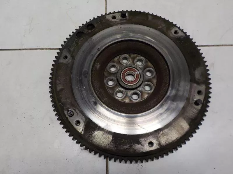 Маховик двигателя BS264847