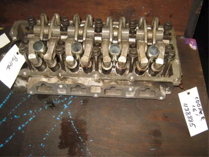 ГБЦ (головка блока цилиндров) ST296583