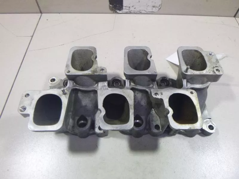 Впускной коллектор ST298578