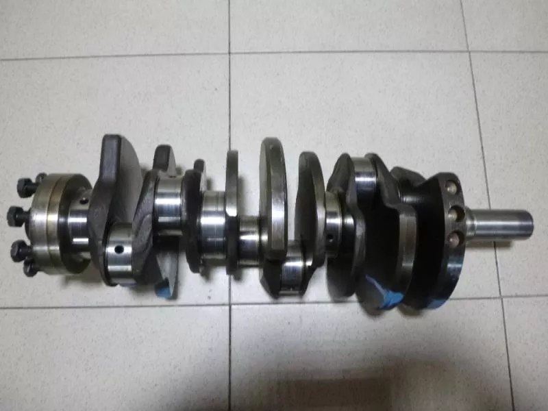 Коленвал BS250478