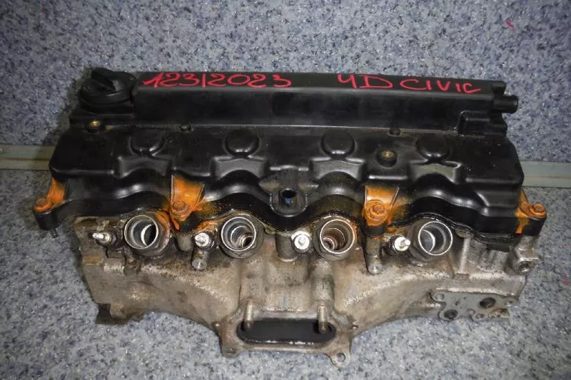 ГБЦ (головка блока цилиндров) ST294084 ГБЦ (головка блока цилиндров) ST294084