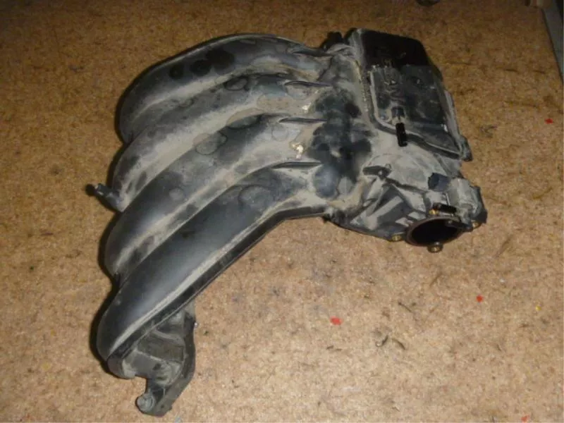 Впускной коллектор ST301110