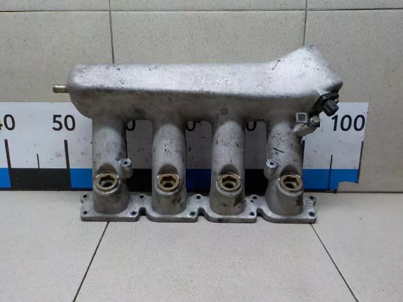 Впускной коллектор ST300562