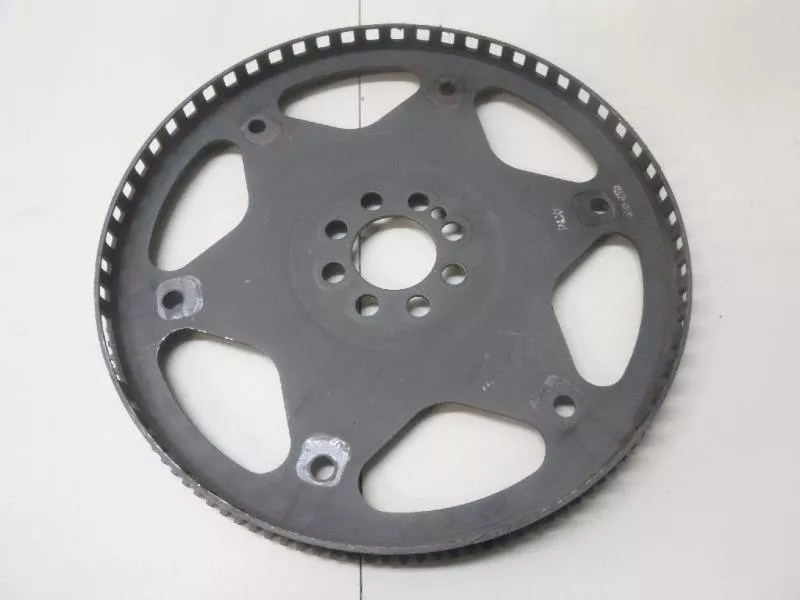 Маховик двигателя BS263913