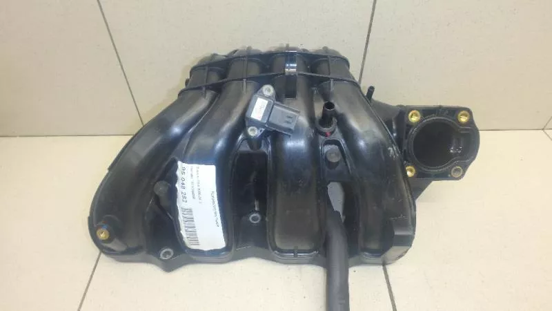 Впускной коллектор ST299254 Впускной коллектор ST299254