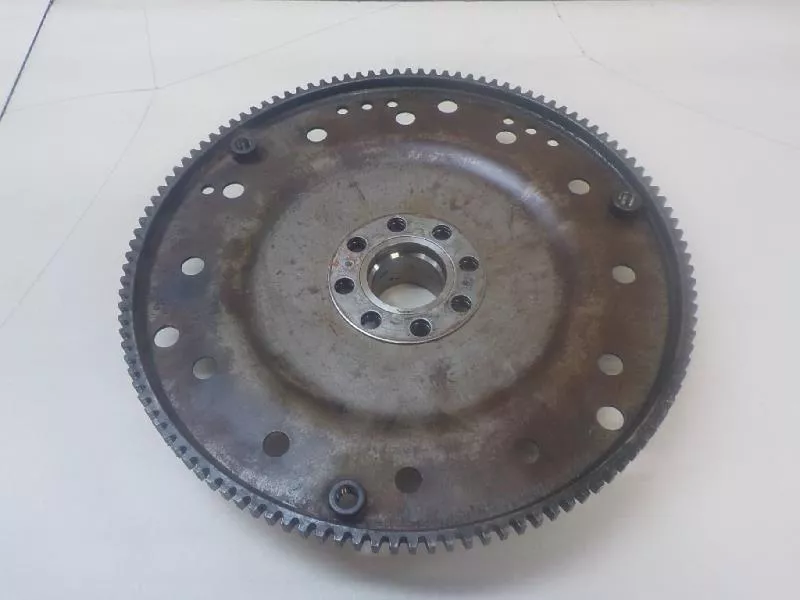 Маховик двигателя BS264343