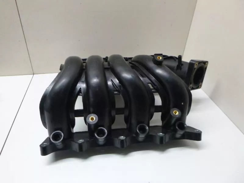 Впускной коллектор ST302456