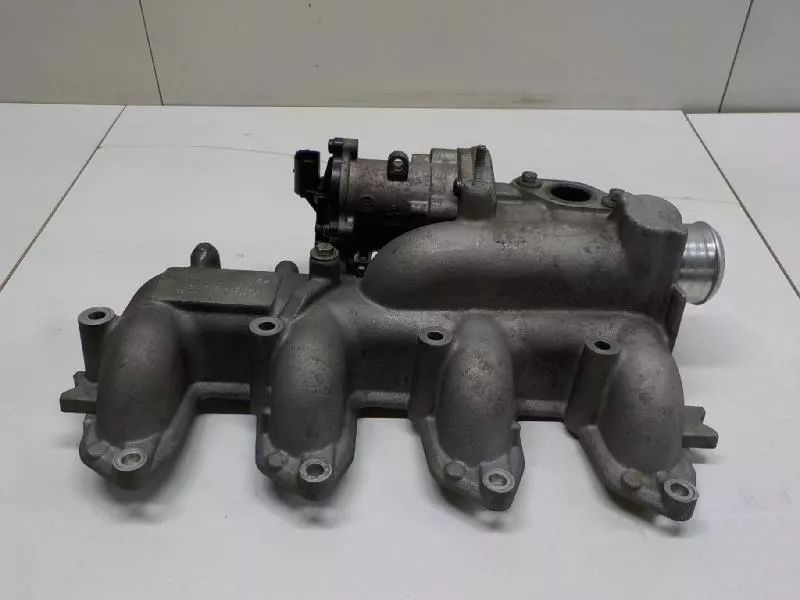 Впускной коллектор ST301851