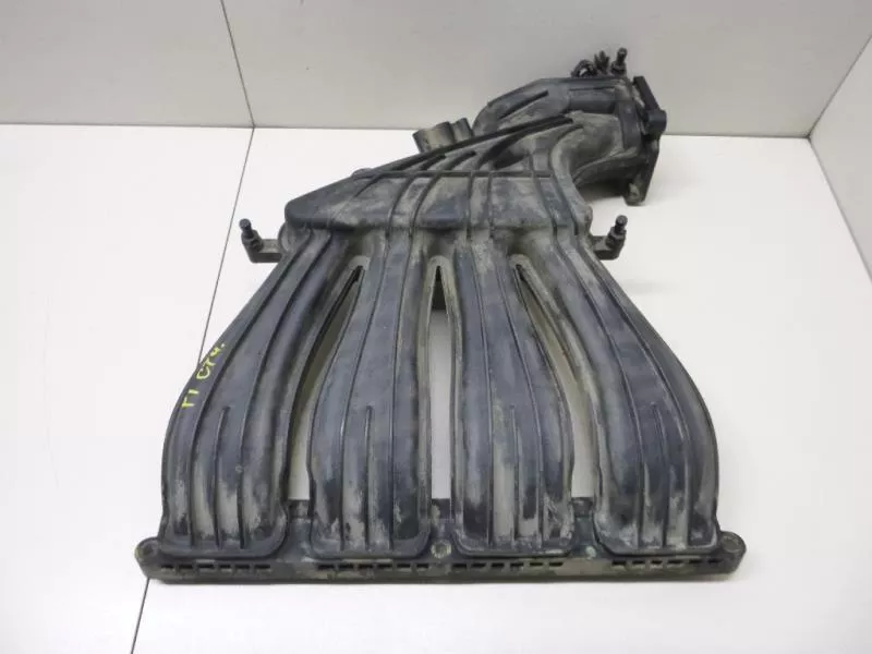 Впускной коллектор ST300823 Впускной коллектор ST300823