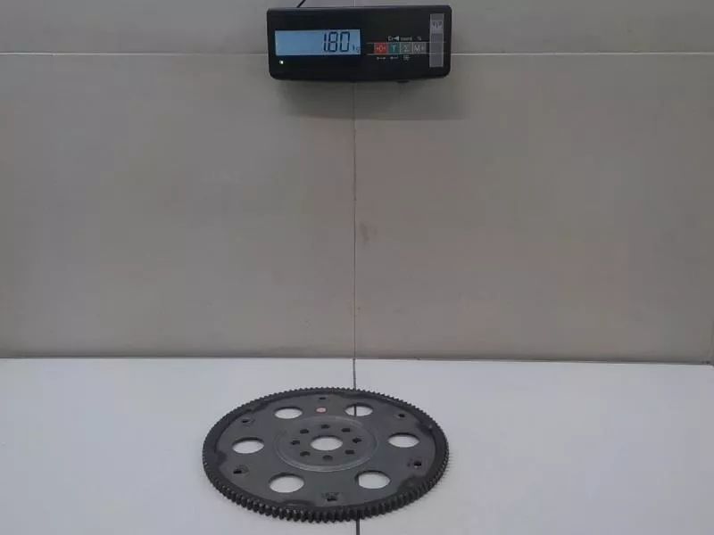 Маховик двигателя BS265031