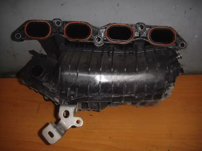 Впускной коллектор ST299062