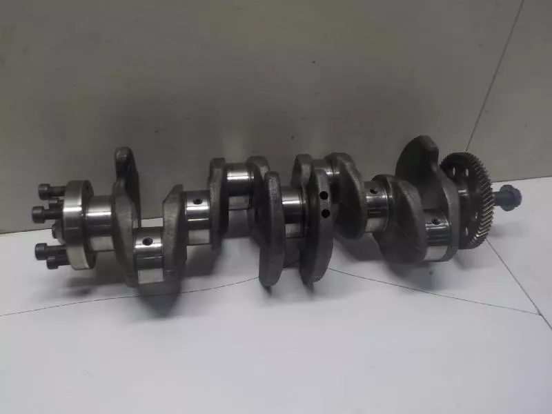 Коленвал BS250621 Коленвал BS250621