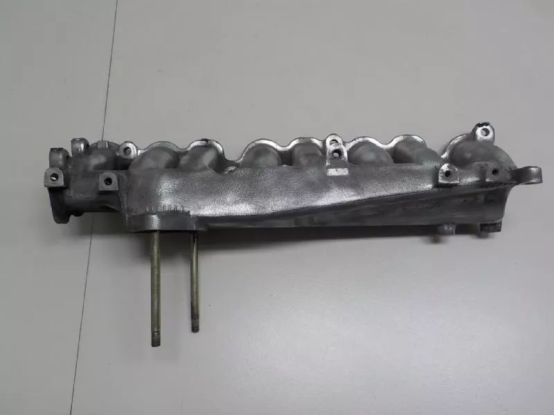 Впускной коллектор ST298995 Впускной коллектор ST298995