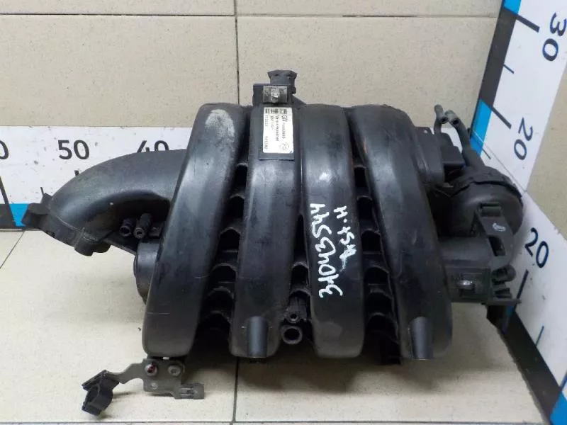 Впускной коллектор ST301475 Впускной коллектор ST301475