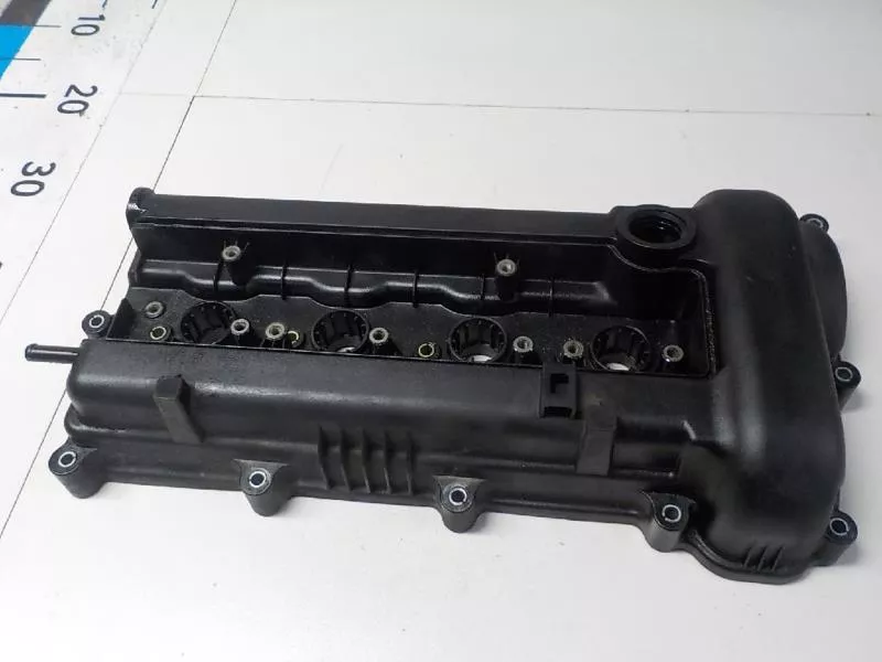 Клапанная крышка ГБЦ BS70074