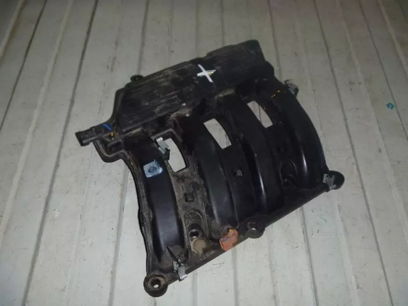 Впускной коллектор ST300191