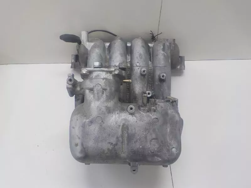 Впускной коллектор ST300444