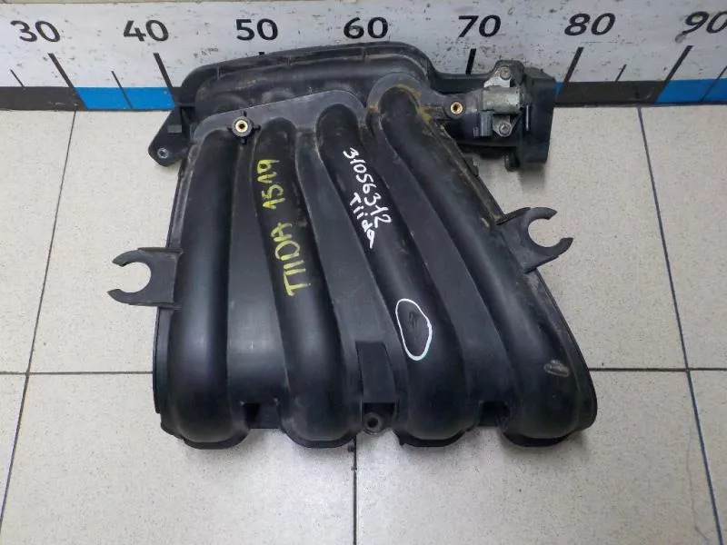 Впускной коллектор ST300103