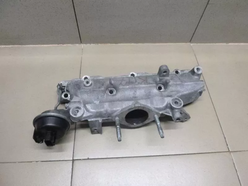 Впускной коллектор ST301589