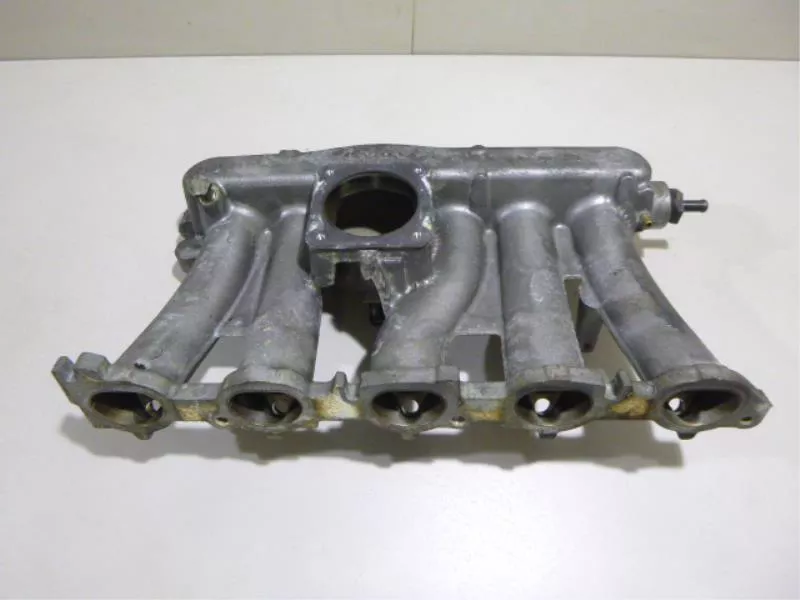 Впускной коллектор ST300108