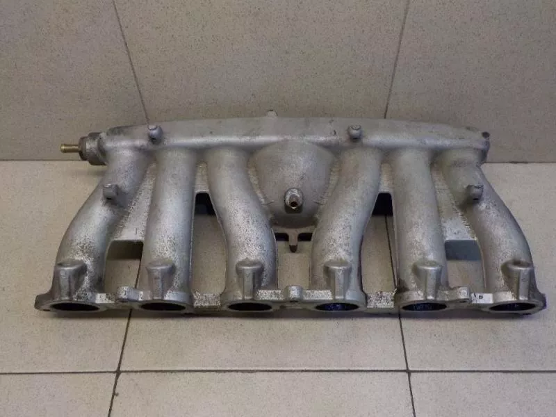 Впускной коллектор ST298428 Впускной коллектор ST298428