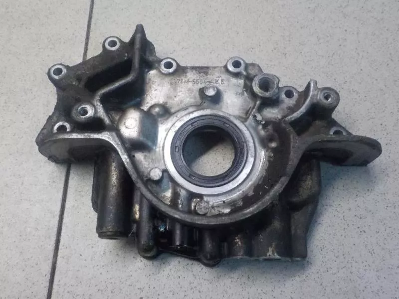 Масляный насос BS251767 Масляный насос BS251767