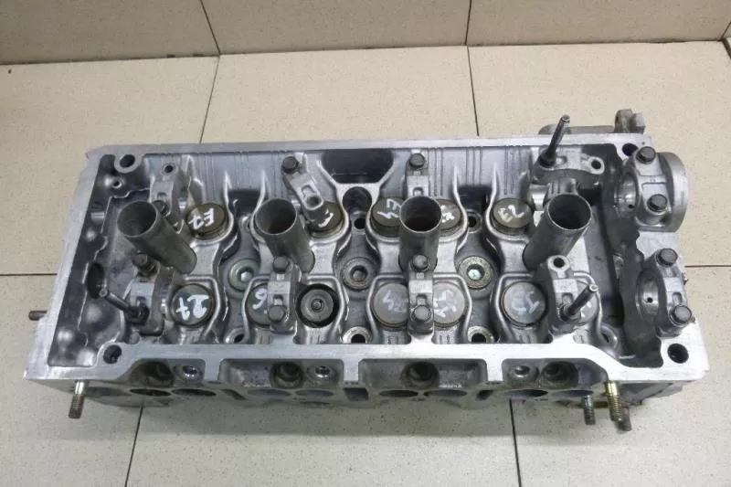 ГБЦ (головка блока цилиндров) ST293639 ГБЦ (головка блока цилиндров) ST293639