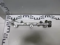 Топливная рампа б/у BS254785