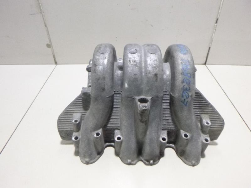 Впускной коллектор ST300233 Впускной коллектор ST300233