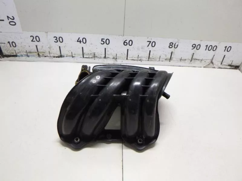 Впускной коллектор ST301276