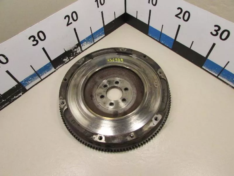 Маховик двигателя BS264548