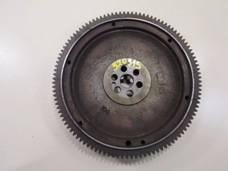 Маховик двигателя BS265008