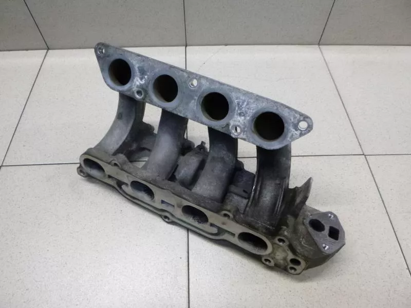 Впускной коллектор ST299129 Впускной коллектор ST299129