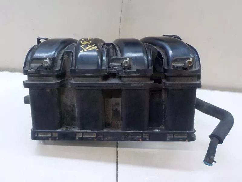 Впускной коллектор ST302491