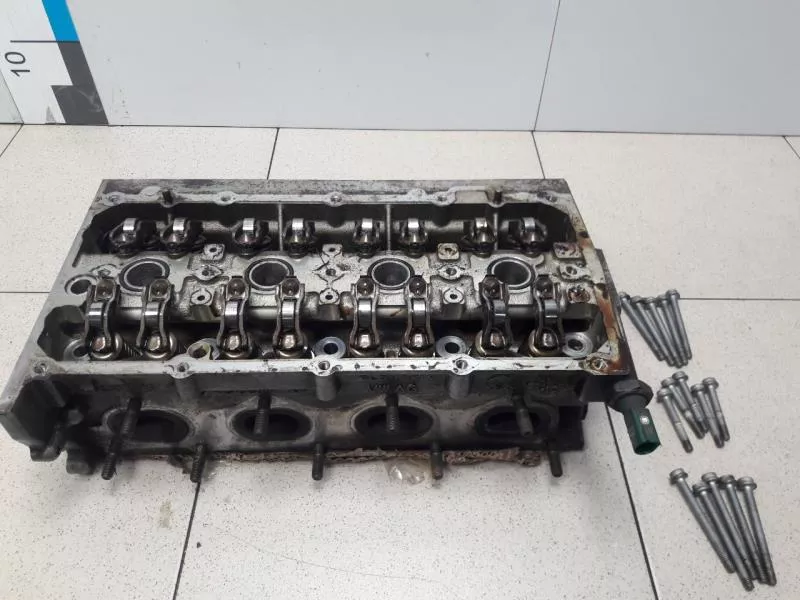 ГБЦ (головка блока цилиндров) ST293807 ГБЦ (головка блока цилиндров) ST293807