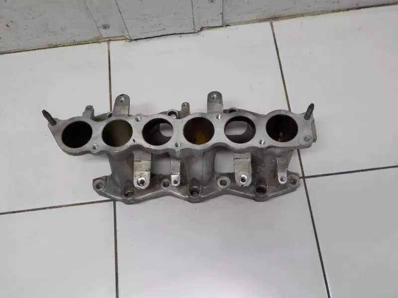 Впускной коллектор ST301662