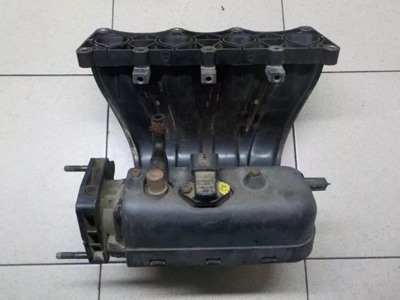 Впускной коллектор ST299892