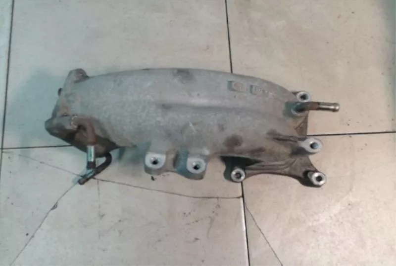 Впускной коллектор ST298972