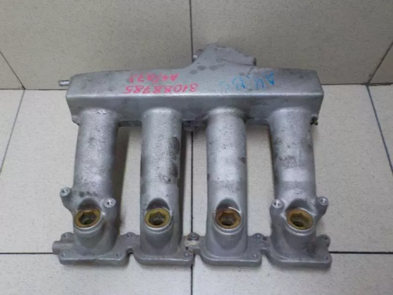 Впускной коллектор ST299274 Впускной коллектор ST299274