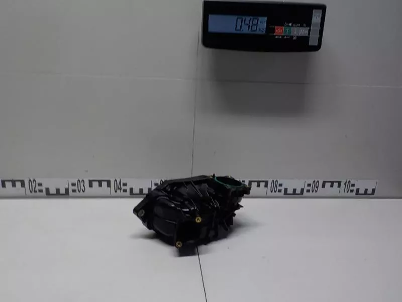 Впускной коллектор ST302560