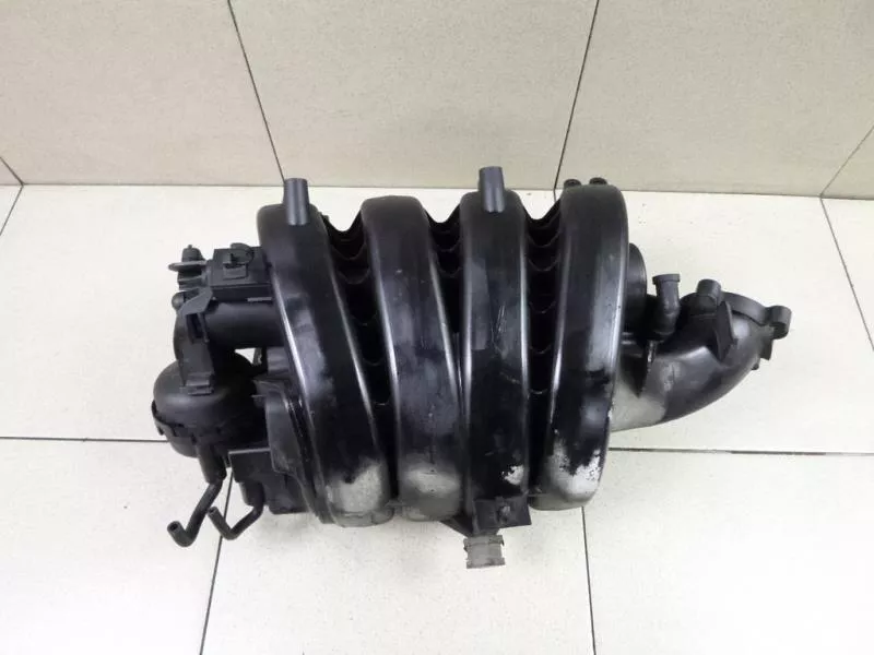 Впускной коллектор ST301476