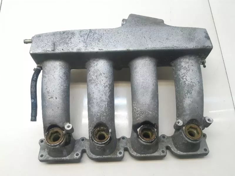 Впускной коллектор ST299683