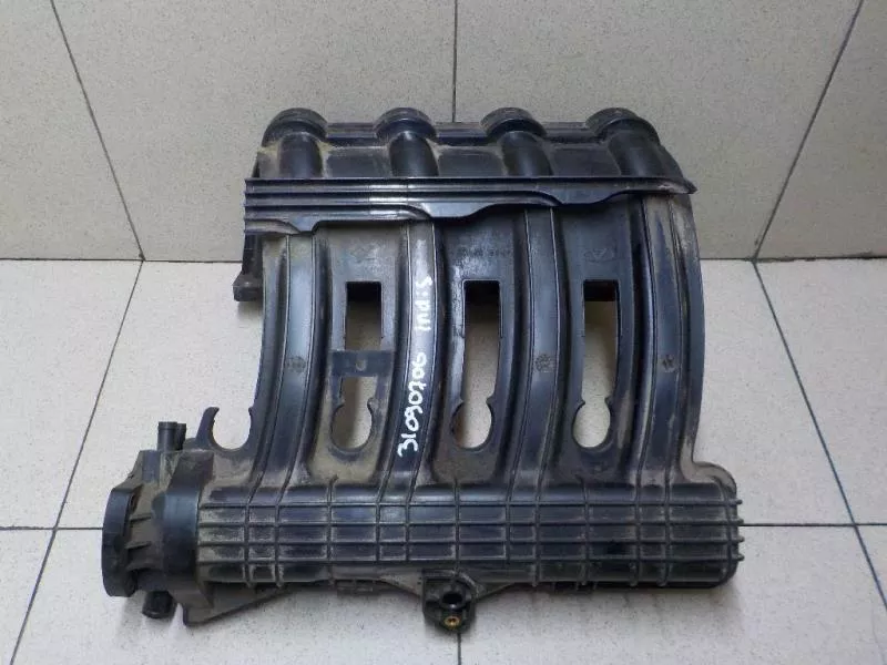 Впускной коллектор ST300329