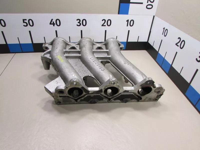 Впускной коллектор ST298043